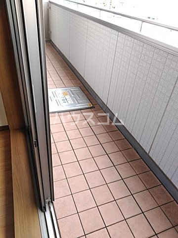 17/28 バルコニー