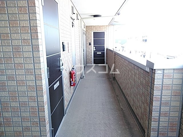 19/30 バルコニー