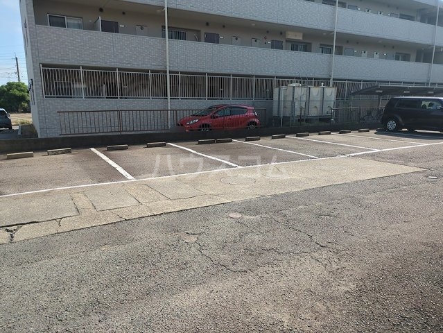 2/11 駐車場