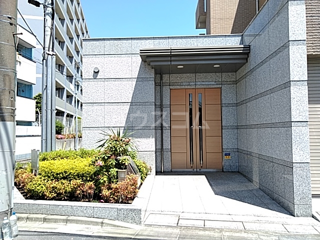 2/10 エントランス