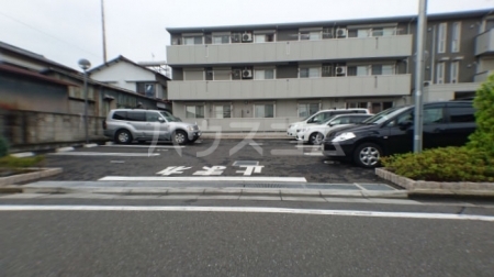 3/11 駐車場