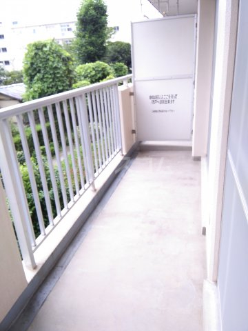 16/30 バルコニー