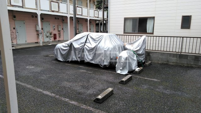 20/28 駐車場