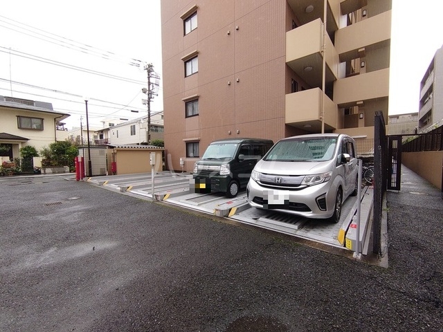 5/11 駐車場