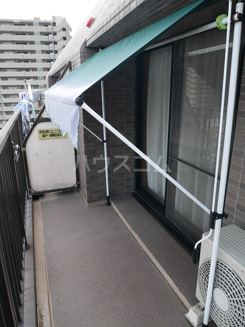 20/30 バルコニー