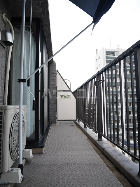 21/30 バルコニー