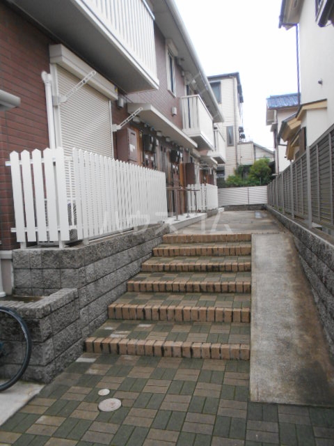 2/3 エントランス