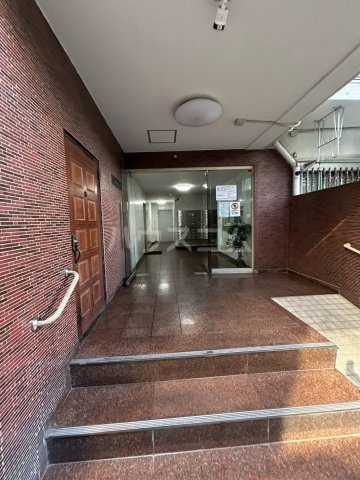 3/10 エントランス