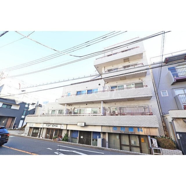 2/8 外観