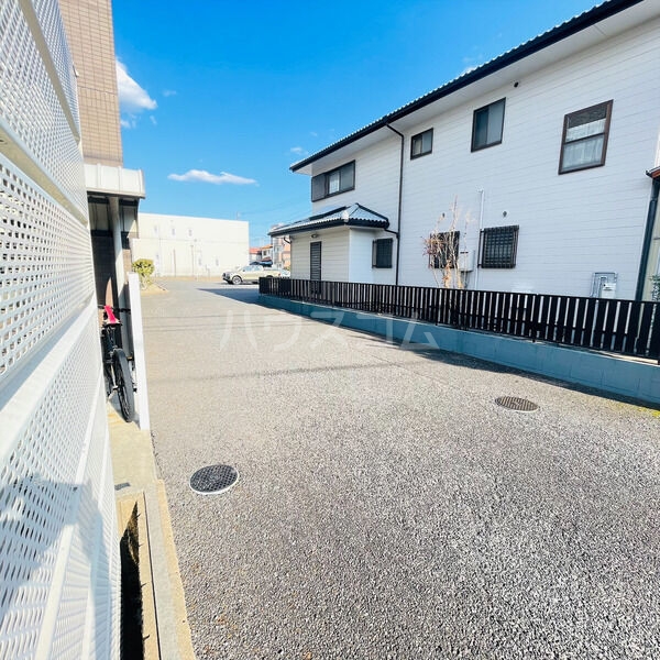 20/30 駐車場