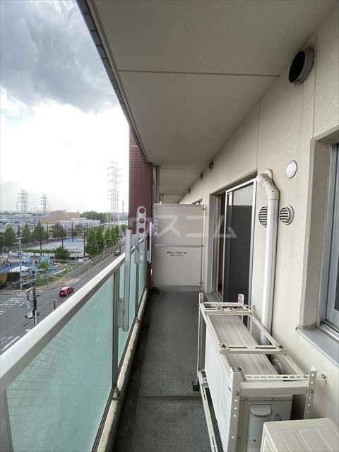 19/30 バルコニー