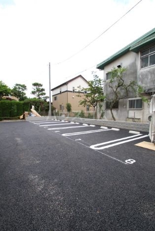 20/21 駐車場