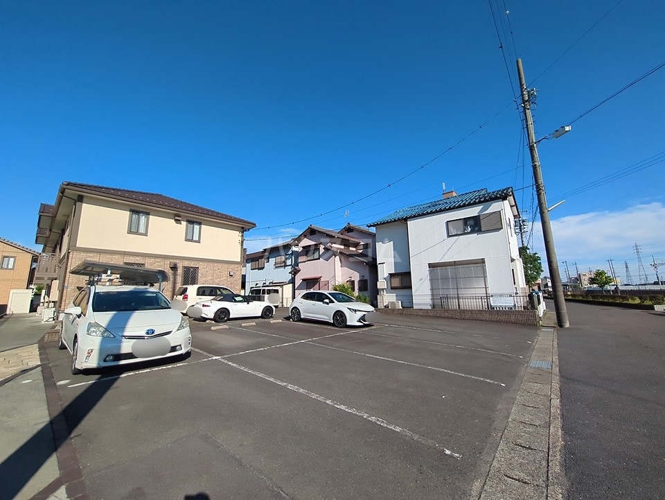 2/8 駐車場