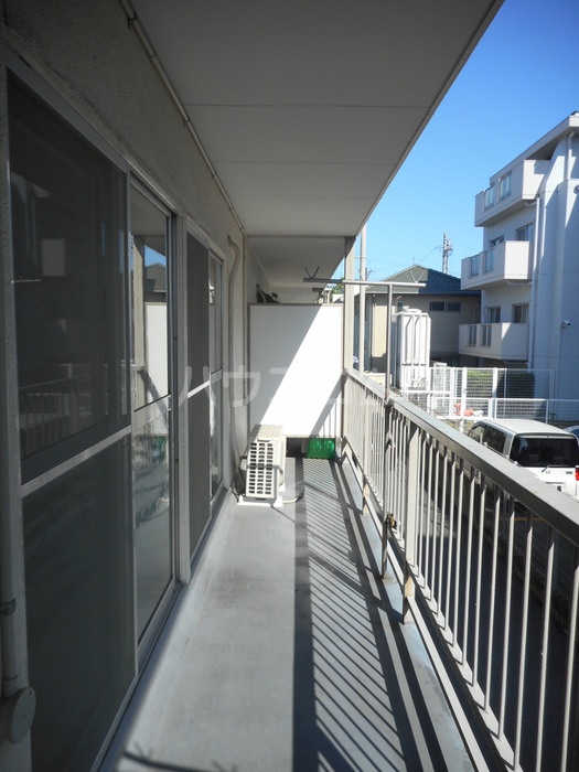 16/28 バルコニー