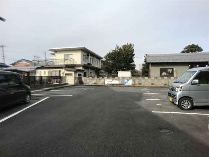 16/26 駐車場