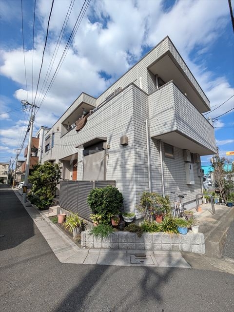 クレードルの外観