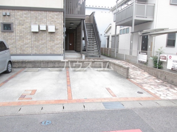 15/25 駐車場