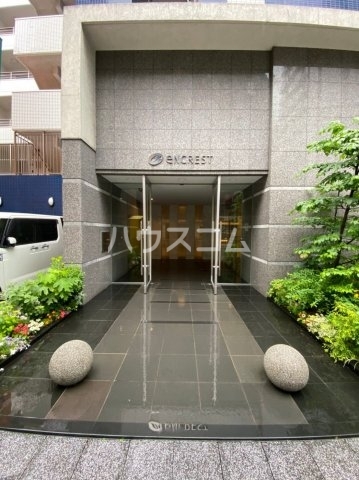 14/20 エントランス