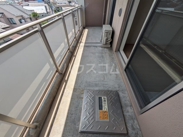 15/28 バルコニー
