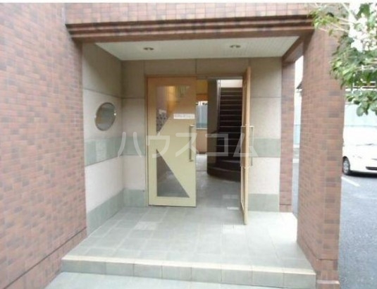 9/10 エントランス