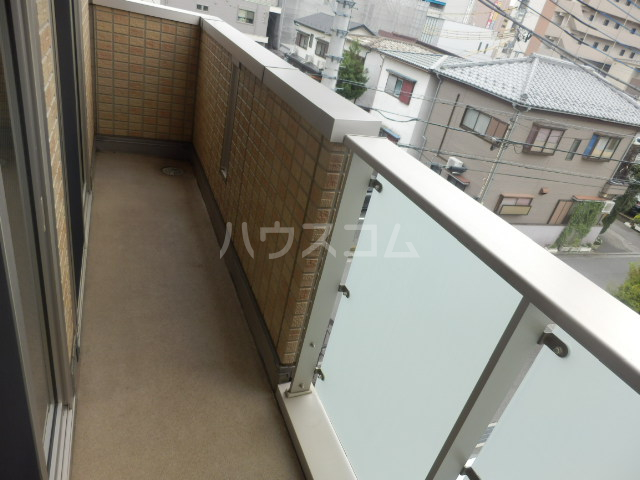 20/30 バルコニー