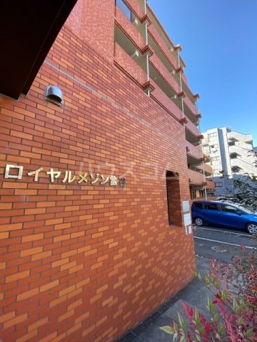 29/30 エントランス