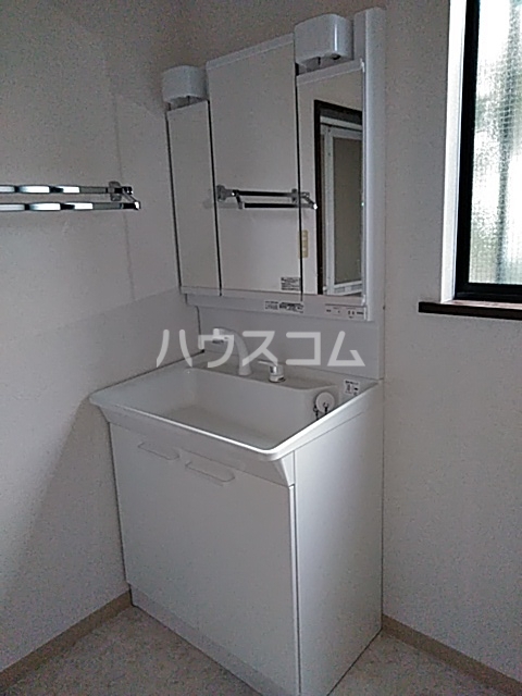 16/30 洗面