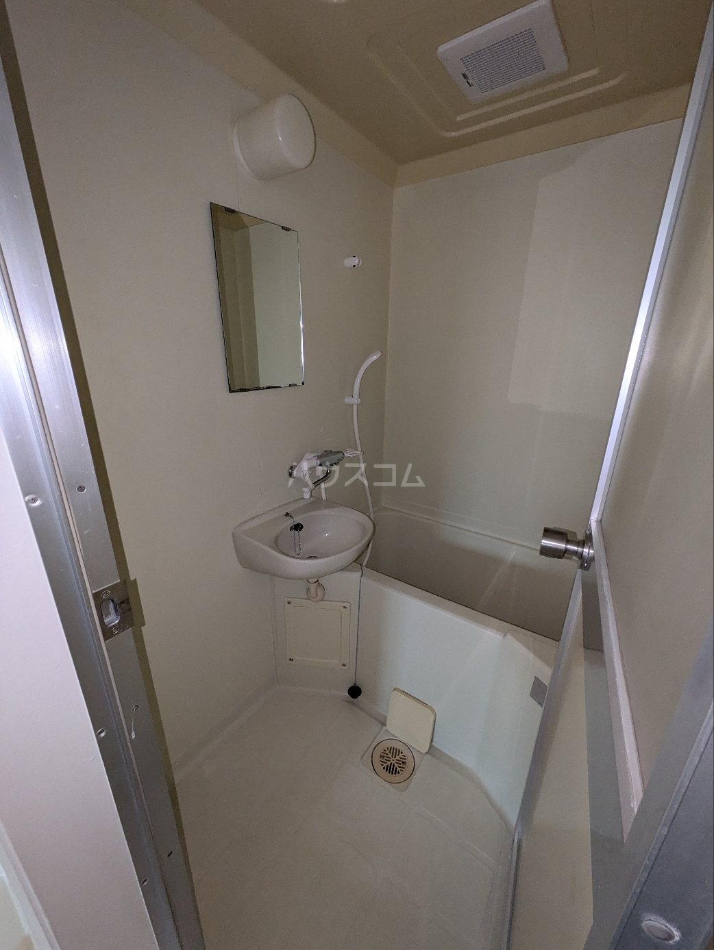 15/30 浴室