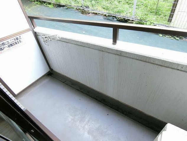 15/26 バルコニー