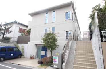 2/4 エントランス