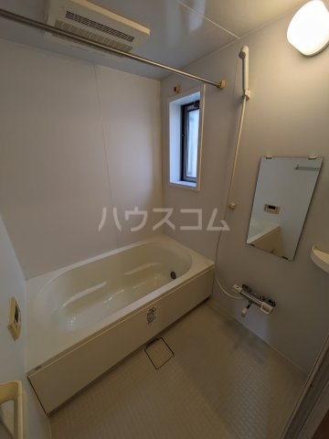 16/30 浴室