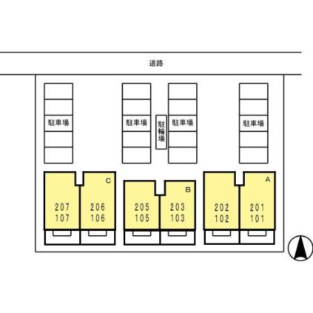 22/28 駐車場