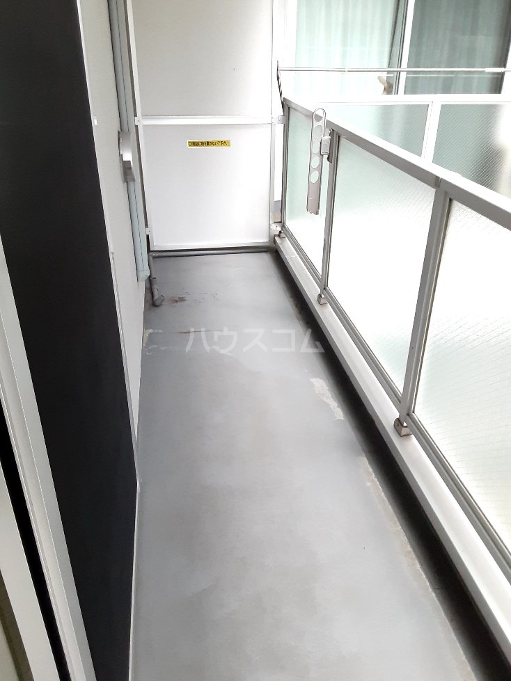 20/30 バルコニー