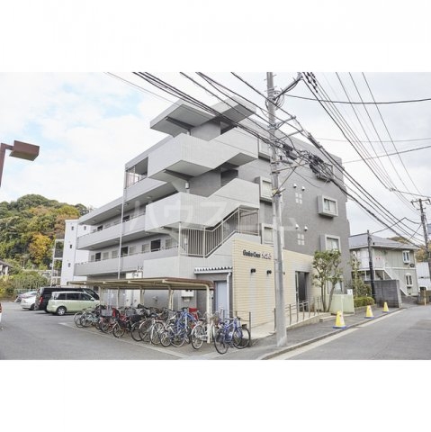 2/4 外観