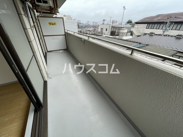 13/18 バルコニー