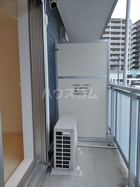 13/30 バルコニー