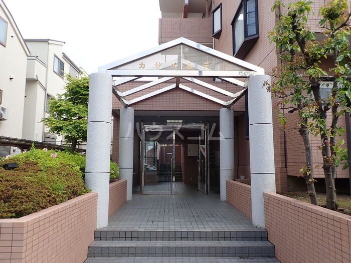 14/17 エントランス