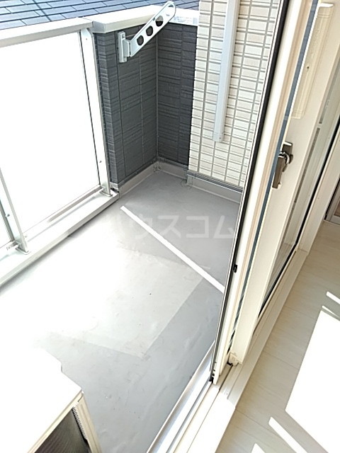 19/30 バルコニー