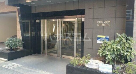 13/17 エントランス