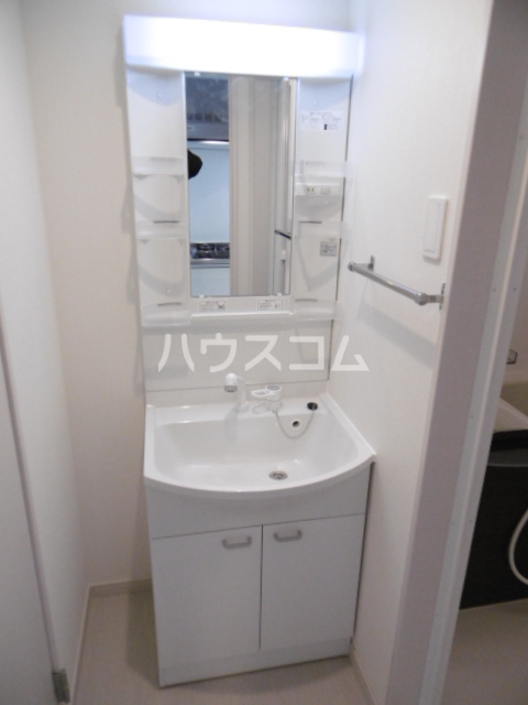 15/30 洗面