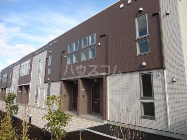 19/20 エントランス