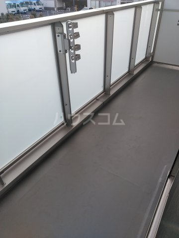 17/26 バルコニー