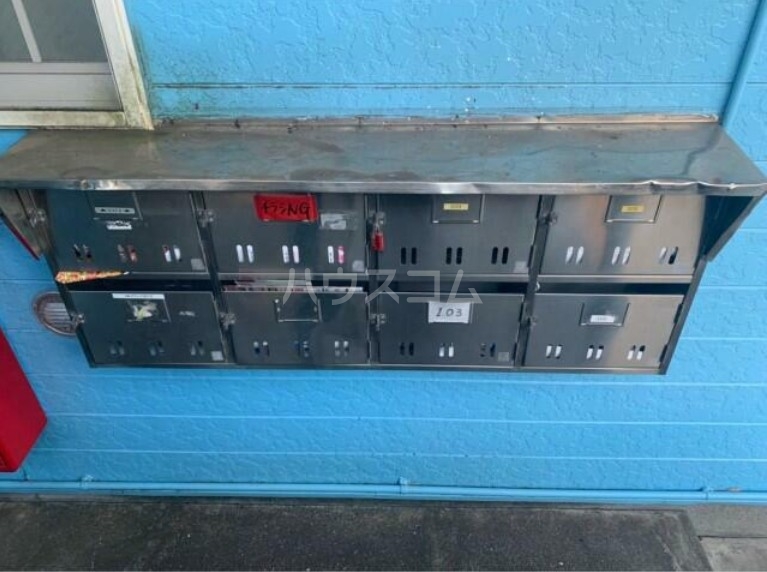 18/29 エントランス