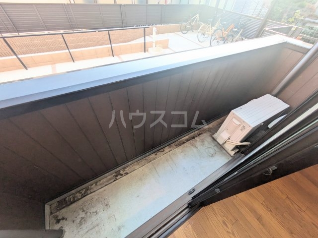 15/27 バルコニー