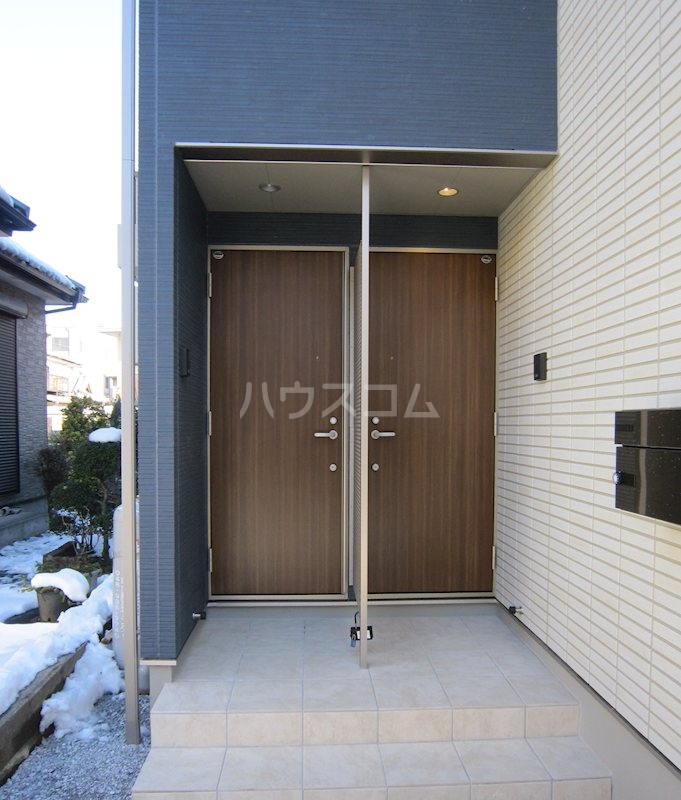 2/10 エントランス