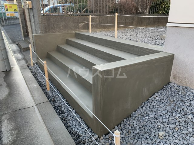 21/29 エントランス