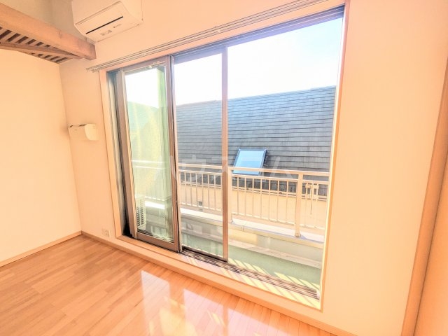15/28 バルコニー