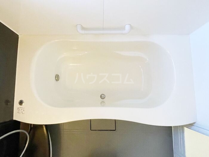 21/30 浴室