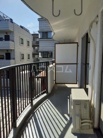 23/29 バルコニー