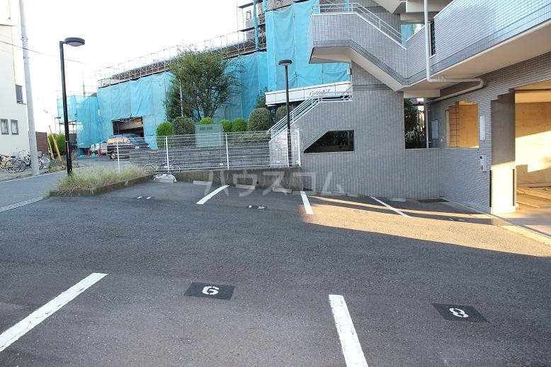 22/24 駐車場
